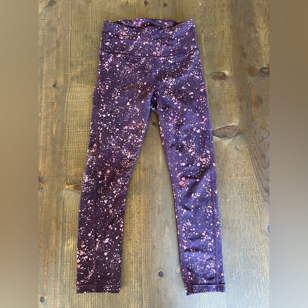 Athleta Purple and Pink Splatter Crop Leggings Size XXS